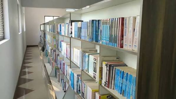 Library Bookshelves